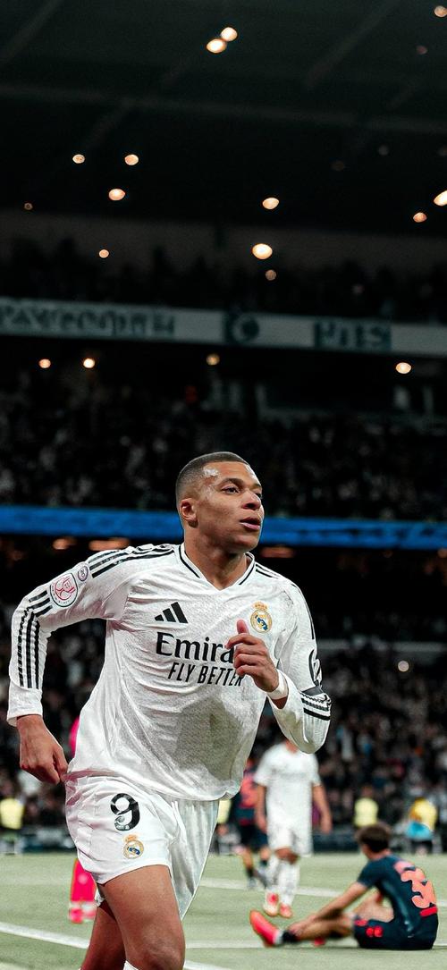 RMC体育：马赛球迷抗议法超杯在科威特举行，决定抵制比赛（RMC体育：因法超杯移师科威特，马赛球迷宣布抵制）