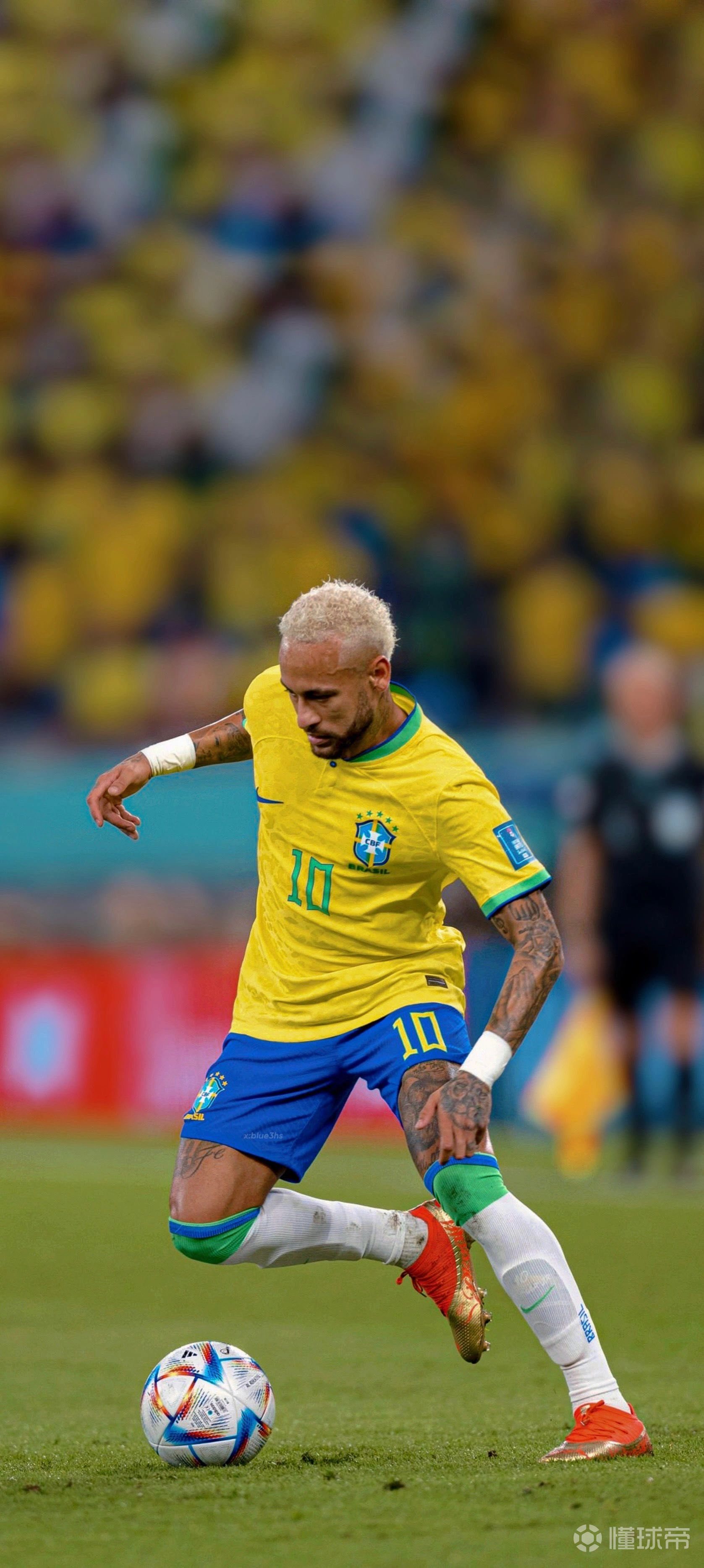 人盯人战术，一段萨利巴紧逼凯恩的短视频走红网络（萨利巴紧追凯恩的短视频爆红全网：人盯人战术示范）